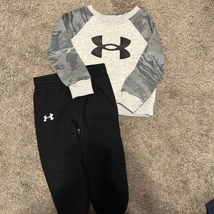 Under Armour Baby Boy Sweatsuit. 18 month